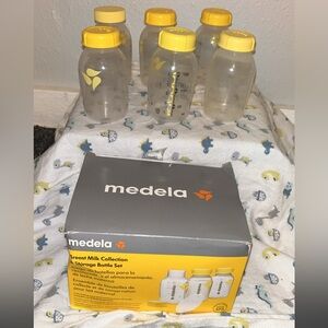 Medela Yellow and Clear Bottle Set of 6
